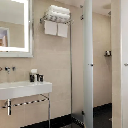 De Castiglione 4* Paris