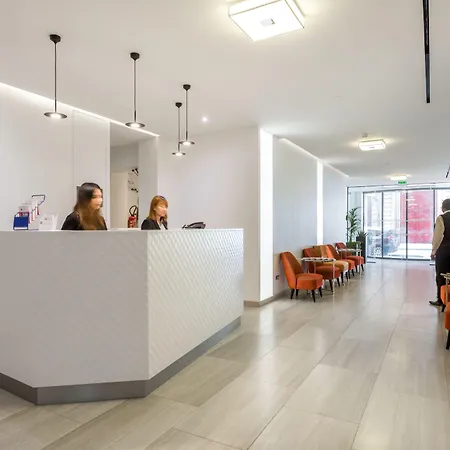 Hotel De Castiglione 4*