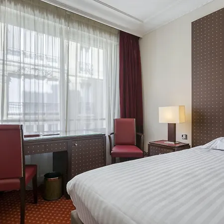 Hotel De Castiglione 4*