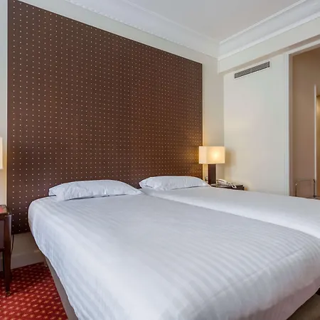 ホテル ドゥ カスティグリオン