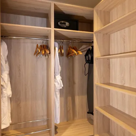 De Castiglione 4* Paris